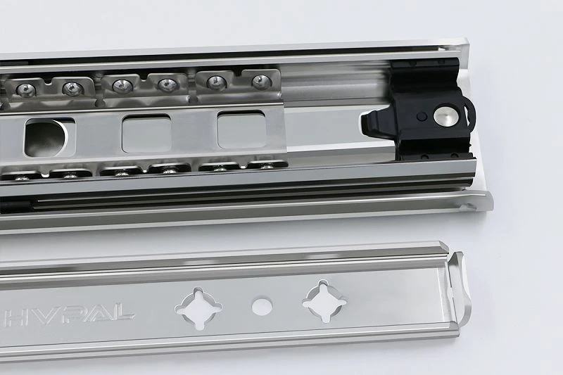  High capacity drawer runners